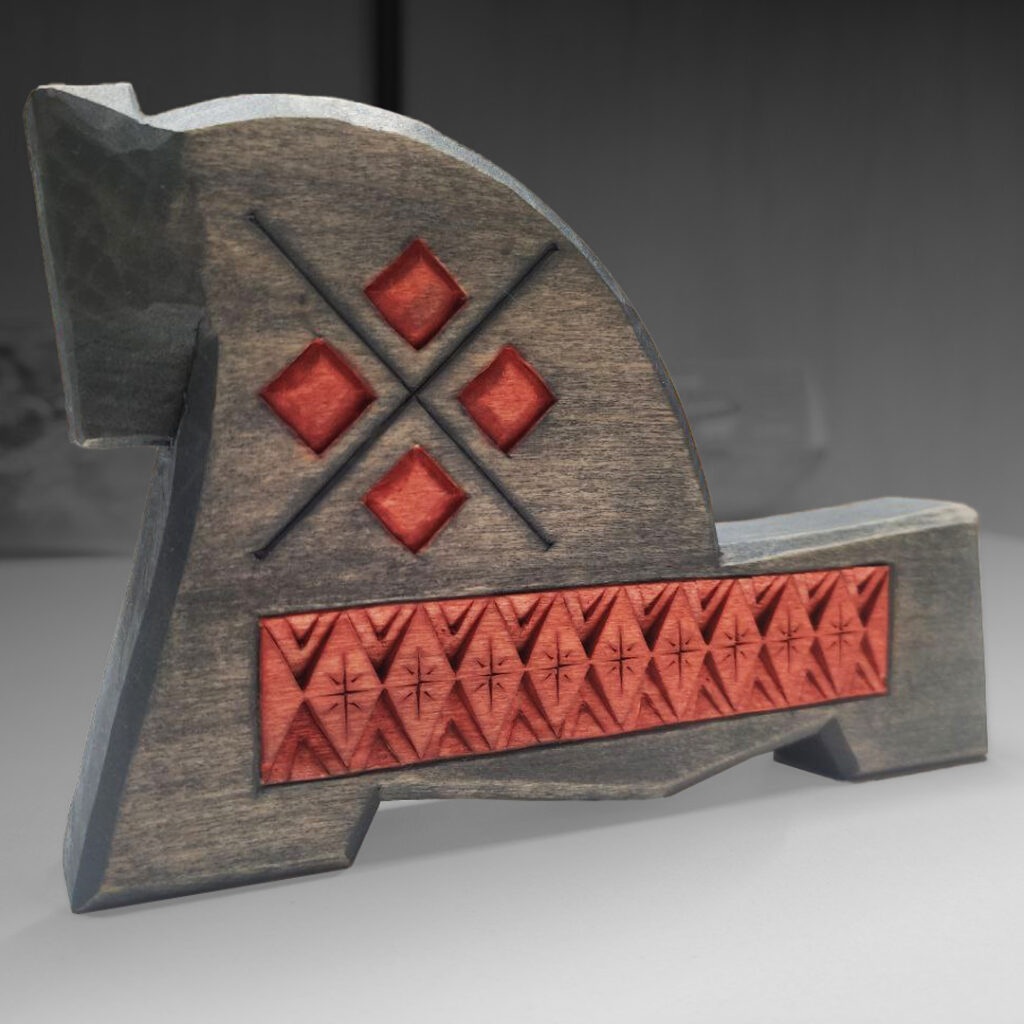 Северная деревянная игрушка